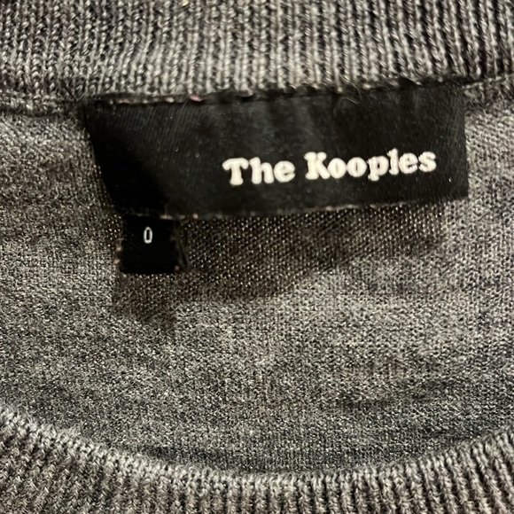 VGUC The Kooples grey knit long sleeve sweater with chain and black trim pocket - Picture 3 of 5